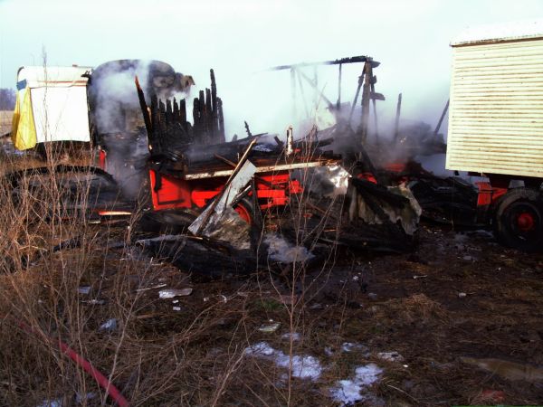 Wohnwagenbrand im Stadtteil Battin
