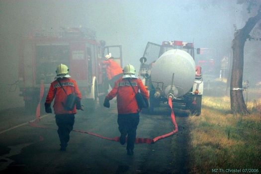 Waldbrand zwischen Morxdorf und Mark Friedersdorf