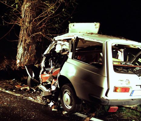 VKU auf der B187 zwischen Jessen und Listerfehrda