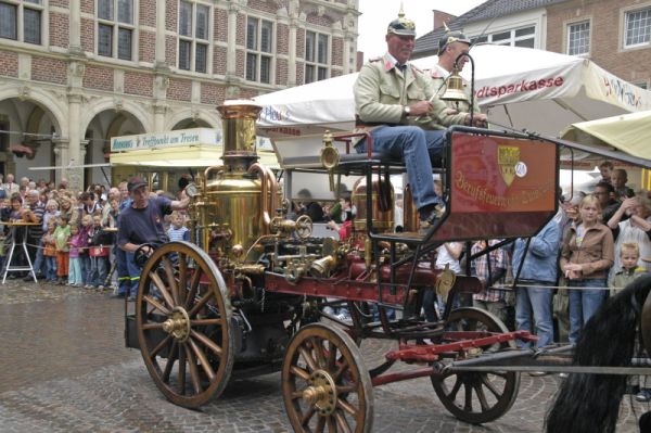 Umzug 100 Jahre Feuerwehr Bocholt