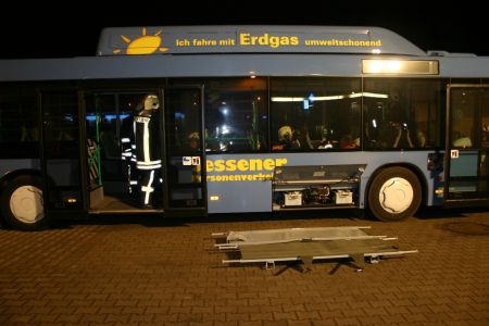 technische Hilfe bei Busunfällen